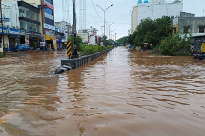 ಫಂಗಲ್ ಚಂಡಮಾರುತ: ಪುದುಚೇರಿಯಲ್ಲಿ ಭಾರೀ ಮಳೆ