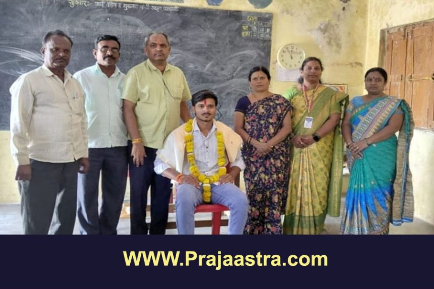 ಅಗ್ನಿವೀರ ಸೇವೆಗೆ ಆಯ್ಕೆ: ವಿದ್ಯಾರ್ಥಿಯನ್ನು ಸನ್ಮಾನಿಸಿದ ಶಿಕ್ಷಕರು