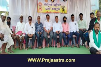 8 ದಿನ ಪೂರೈಸಿದ ಚಿಕ್ಕೋಡಿ ಜಿಲ್ಲಾ ಹೋರಾಟ