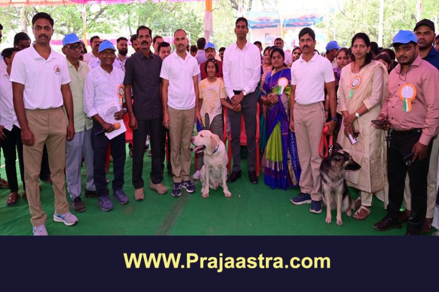ವಿಜಯಪುರ: ಎಲ್ಲರ ಗಮನ ಸೆಳೆದ ಶ್ವಾನ ಪ್ರದರ್ಶನ