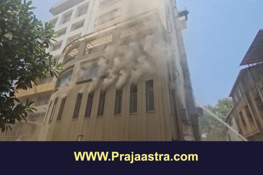 ಬೆಳಗಾವಿ: ನಗರದ ಪ್ರತಿಷ್ಠಿತ ಹೋಟೆಲ್ನಲ್ಲಿ ಬೆಂಕಿ ಅನಾಹುತ ಬೆಳಗಾವಿ: ನಗರದ ಪ್ರತಿಷ್ಠಿತ ಹೋಟೆಲ್ನಲ್ಲಿ ಬೆಂಕಿ ಅನಾಹುತ